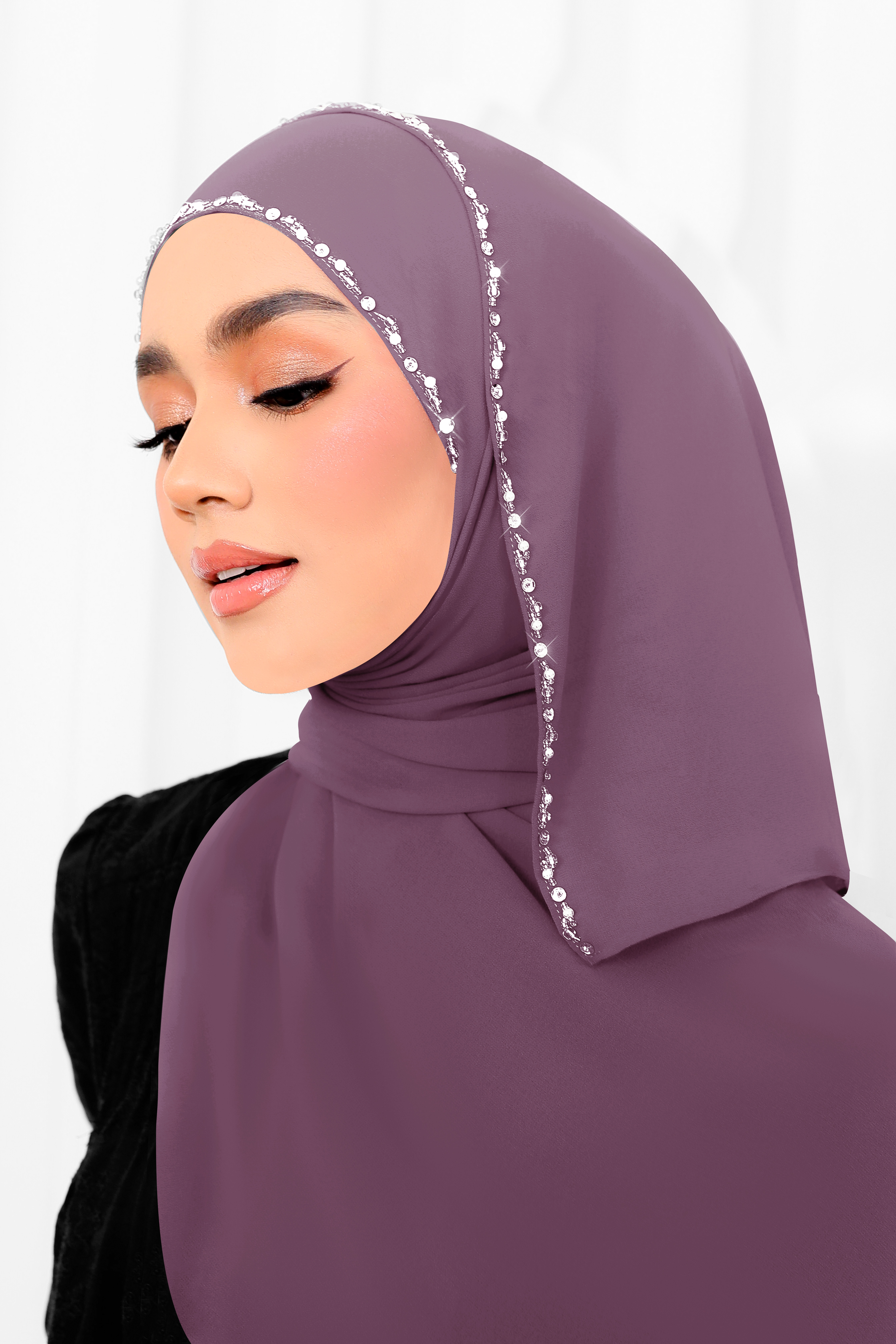 SHASMEEN Beads Long Shawl in Dusty Purple